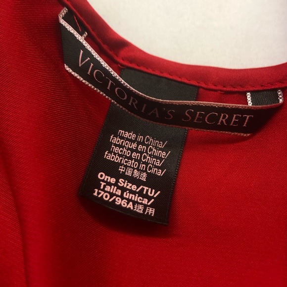 Victoria’s Secret Red Heart Love Kimono Silky Robe One Size - Picture 4 of 7